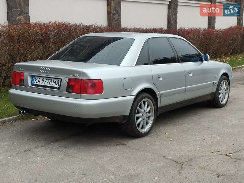 Седан Audi A6 1997 в Киеве