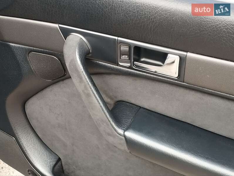 Седан Audi A6 1997 в Киеве