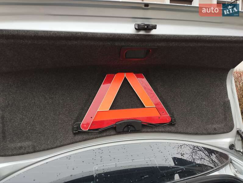 Седан Audi A6 1997 в Киеве