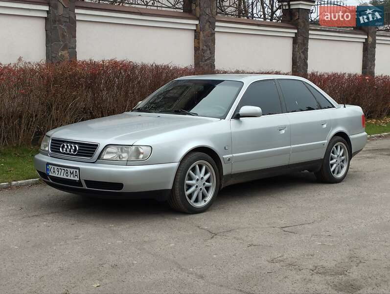 Седан Audi A6 1997 в Киеве