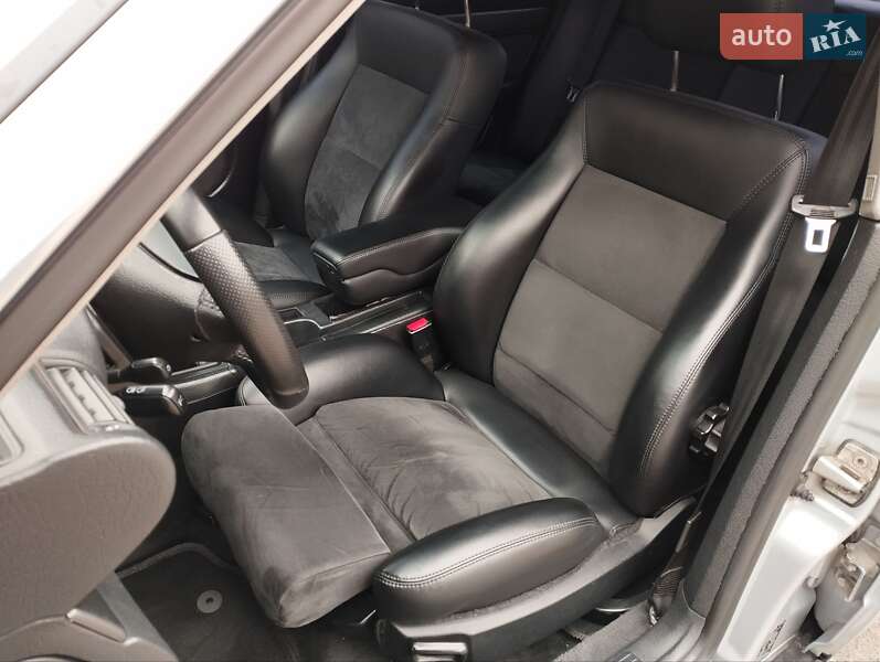 Седан Audi A6 1997 в Киеве