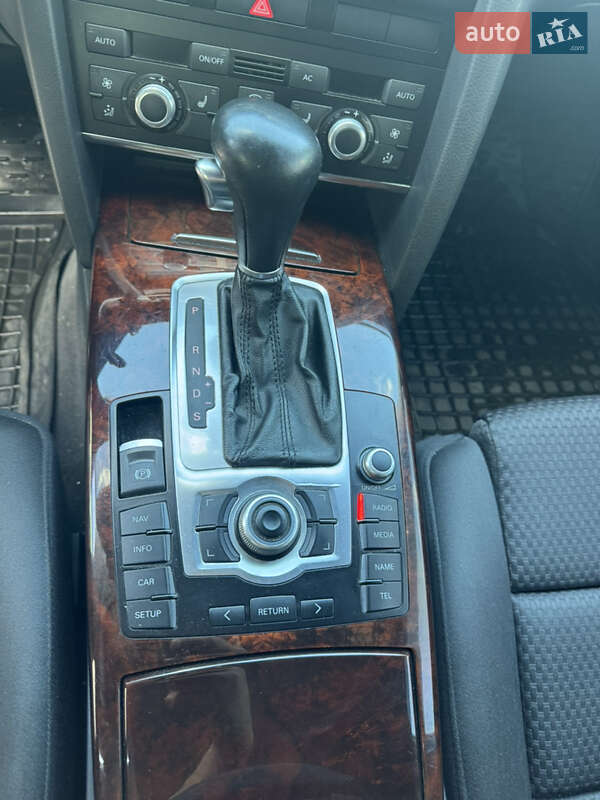 Универсал Audi A6 2010 в Киеве