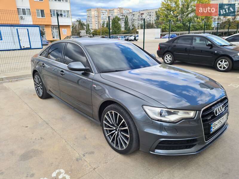 Седан Audi A6 2013 в Одессе