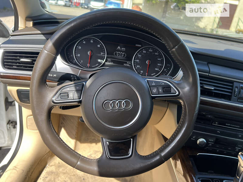 Седан Audi A6 2015 в Стрые