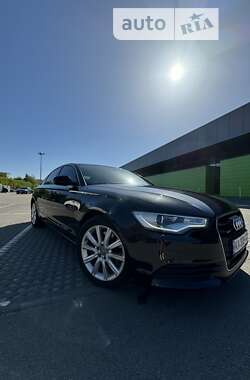 Седан Audi A6 2012 в Киеве