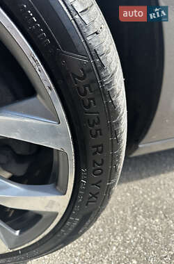 Седан Audi A6 2013 в 