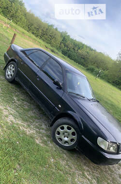 Седан Audi A6 1994 в Черновцах
