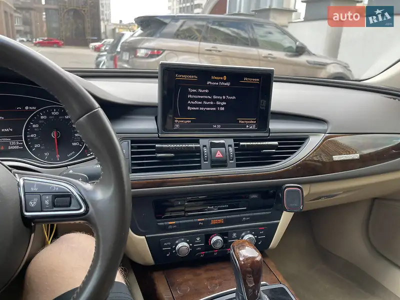 Audi A6 2015 VIN WAUFGAFC9FN038185 фото оголошення 9 з 73