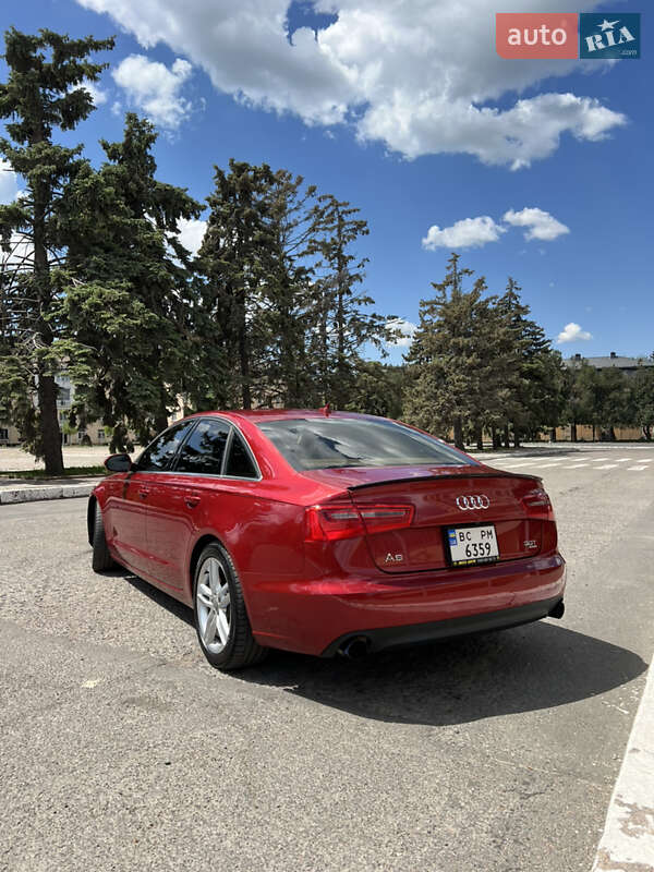 Седан Audi A6 2012 в Чорноморську