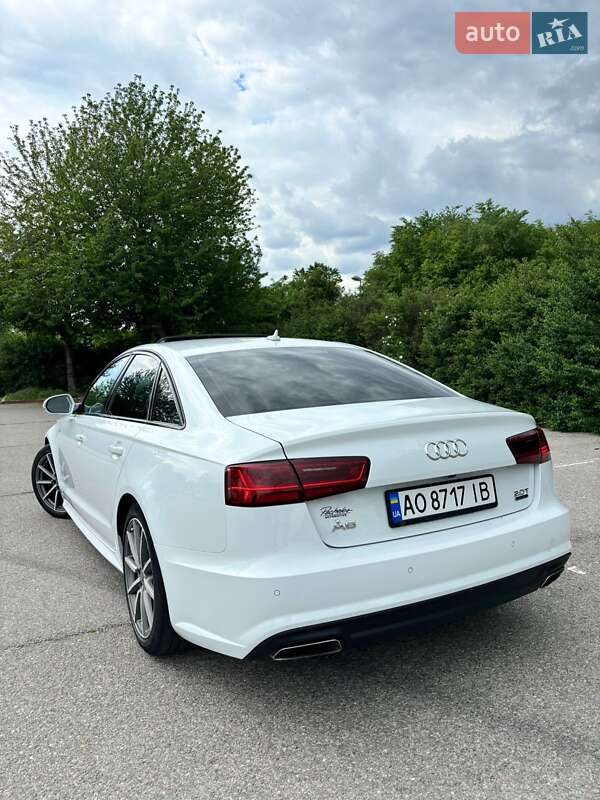 Седан Audi A6 2017 в Сваляве