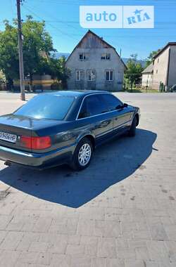 Седан Audi A6 1995 в Ужгороде