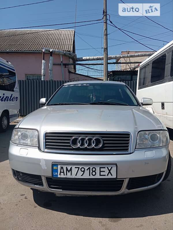 Седан Audi A6 1998 в Чуднове