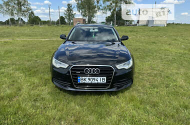 Универсал Audi A6 2011 в Коростене