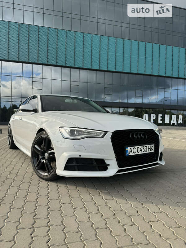 Седан Audi A6 2015 в Киеве