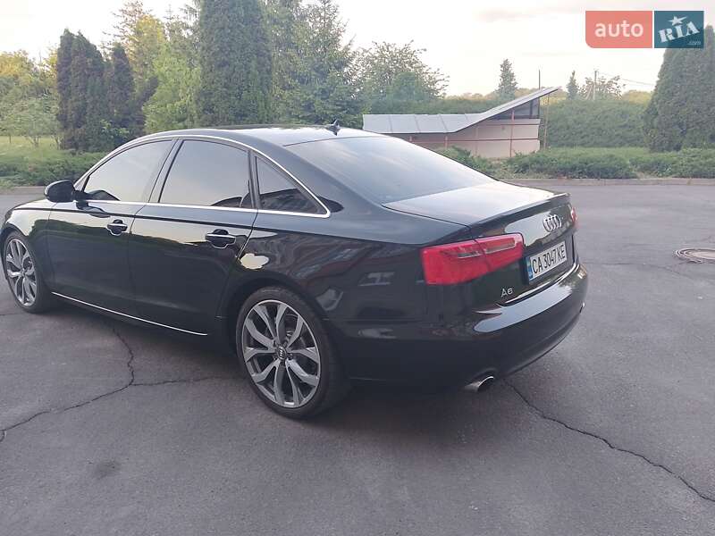 Седан Audi A6 2014 в Умані