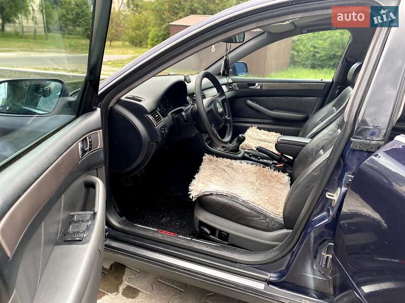 Седан Audi A6 2000 в Маньківці