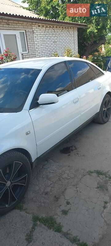 Седан Audi A6 2002 в Гайвороне