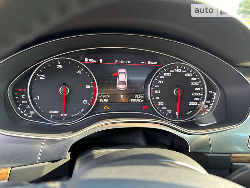 Седан Audi A6 2015 в Киеве