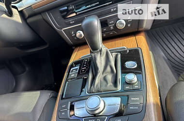 Седан Audi A6 2015 в Киеве