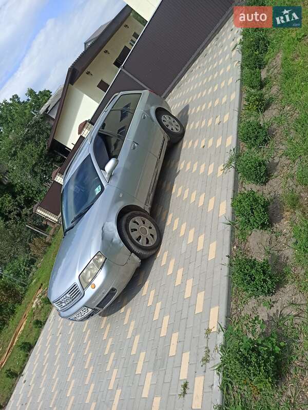 Универсал Audi A6 2000 в Малине