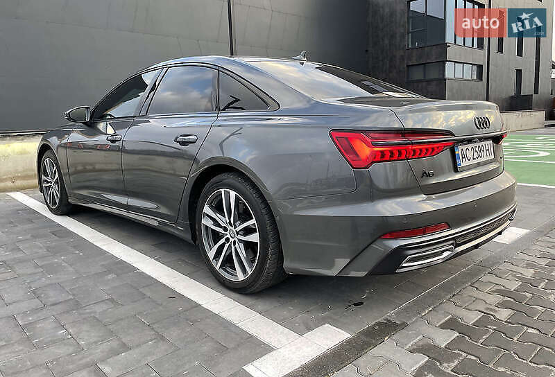 Седан Audi A6 2018 в Ивано-Франковске