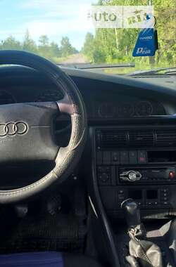 Седан Audi A6 1996 в Владимирце