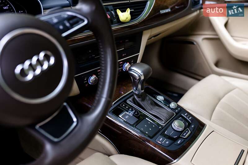 Седан Audi A6 2011 в Луцьку