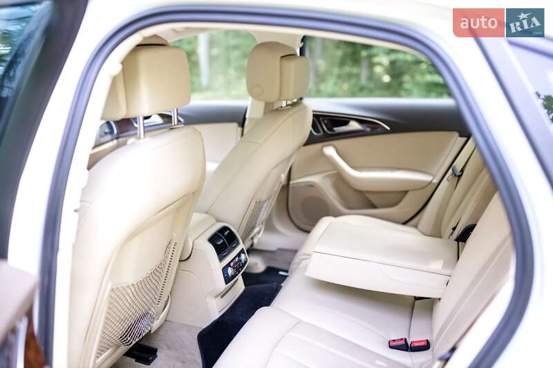 Седан Audi A6 2011 в Луцьку