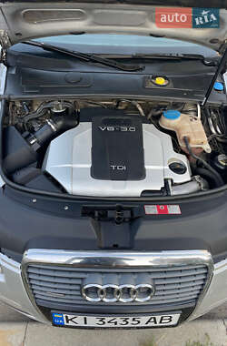 Седан Audi A6 2004 в 