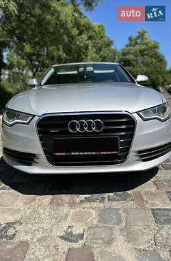 Универсал Audi A6 2014 в 