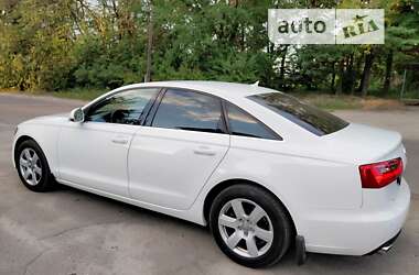 Седан Audi A6 2011 в Звенигородці