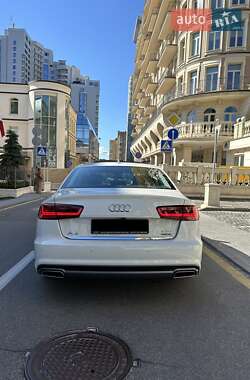 Седан Audi A6 2016 в 