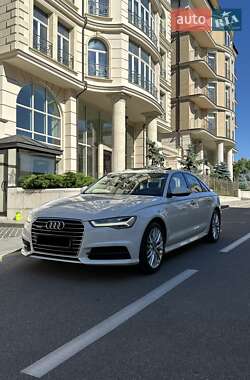Седан Audi A6 2016 в 