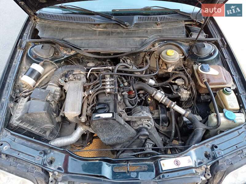 Седан Audi A6 1996 в Могилев-Подольске