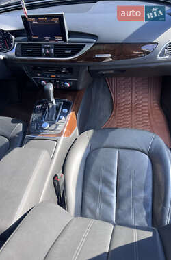 Седан Audi A6 2015 в 
