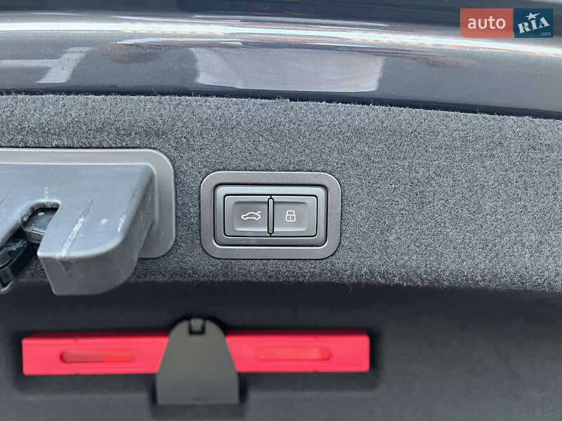 Седан Audi A6 2016 в Одессе