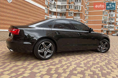 Седан Audi A6 2011 в 