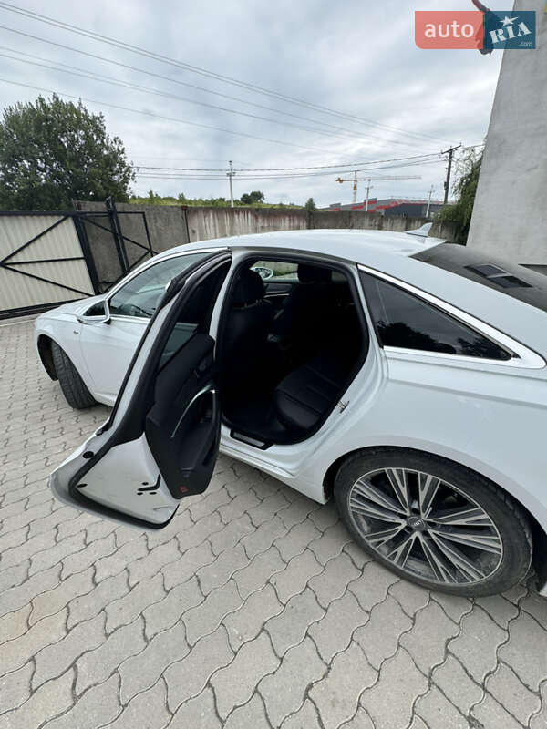 Седан Audi A6 2018 в Львове