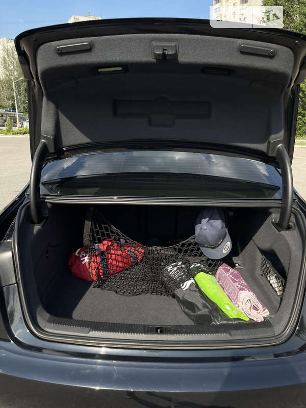 Седан Audi A6 2014 в Харькове