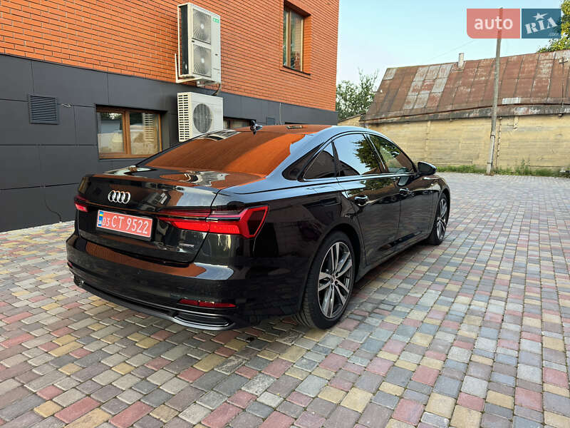 Седан Audi A6 2018 в Киеве