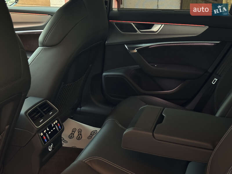 Седан Audi A6 2018 в Киеве