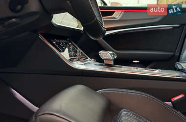 Седан Audi A6 2018 в 