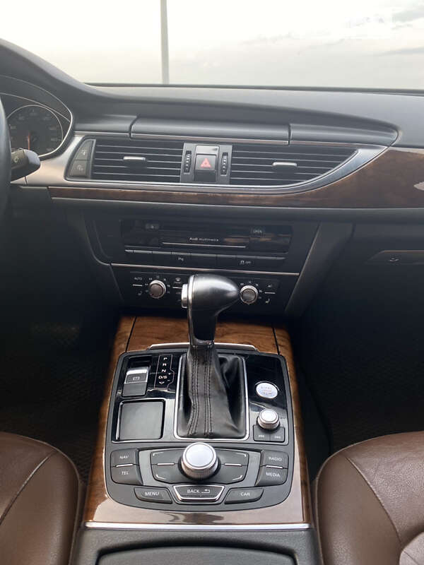 Седан Audi A6 2013 в Львові
