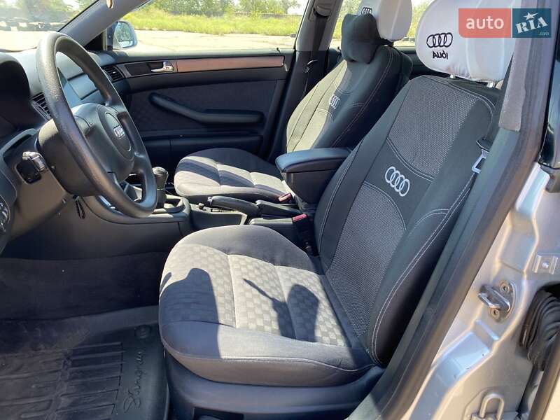 Седан Audi A6 2000 в Одессе