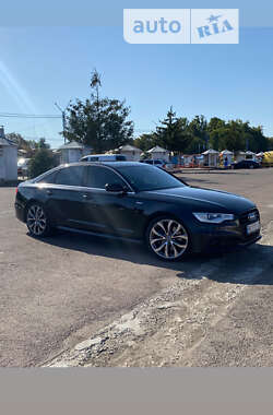 Седан Audi A6 2012 в 
