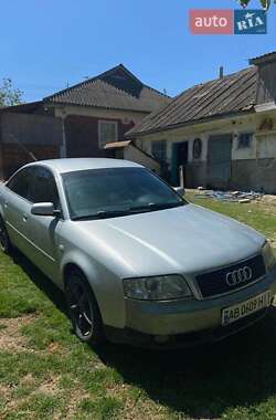 Седан Audi A6 2004 в 