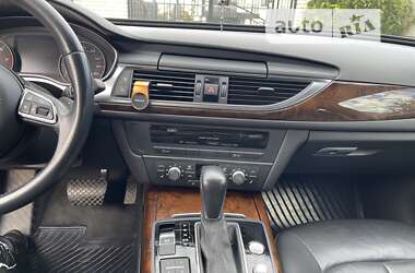 Седан Audi A6 2015 в 