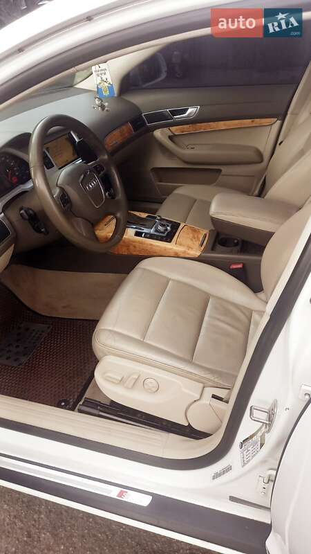 Седан Audi A6 2010 в Киеве