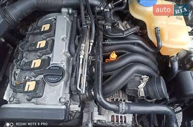 Универсал Audi A6 1999 в 