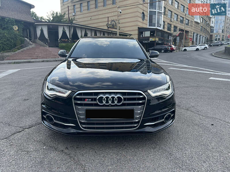Седан Audi A6 2014 в Дніпрі